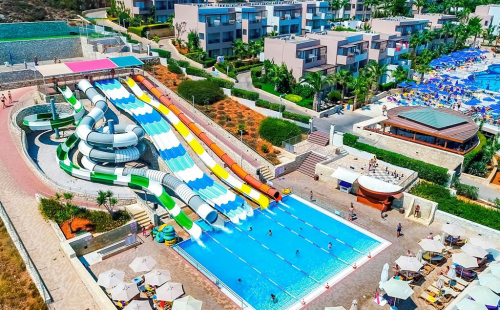 Grand Hotel Holiday Resort